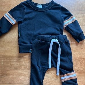 Olive and scout 2 piece jogger set (sold out) 6-12 months